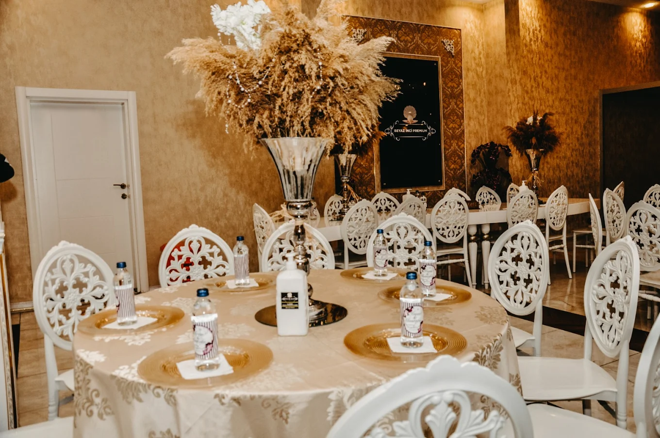 Beyaz İnci Deluxe & Premium Ziyafet Balo Salonları — Düğün Salonu KAYSERI